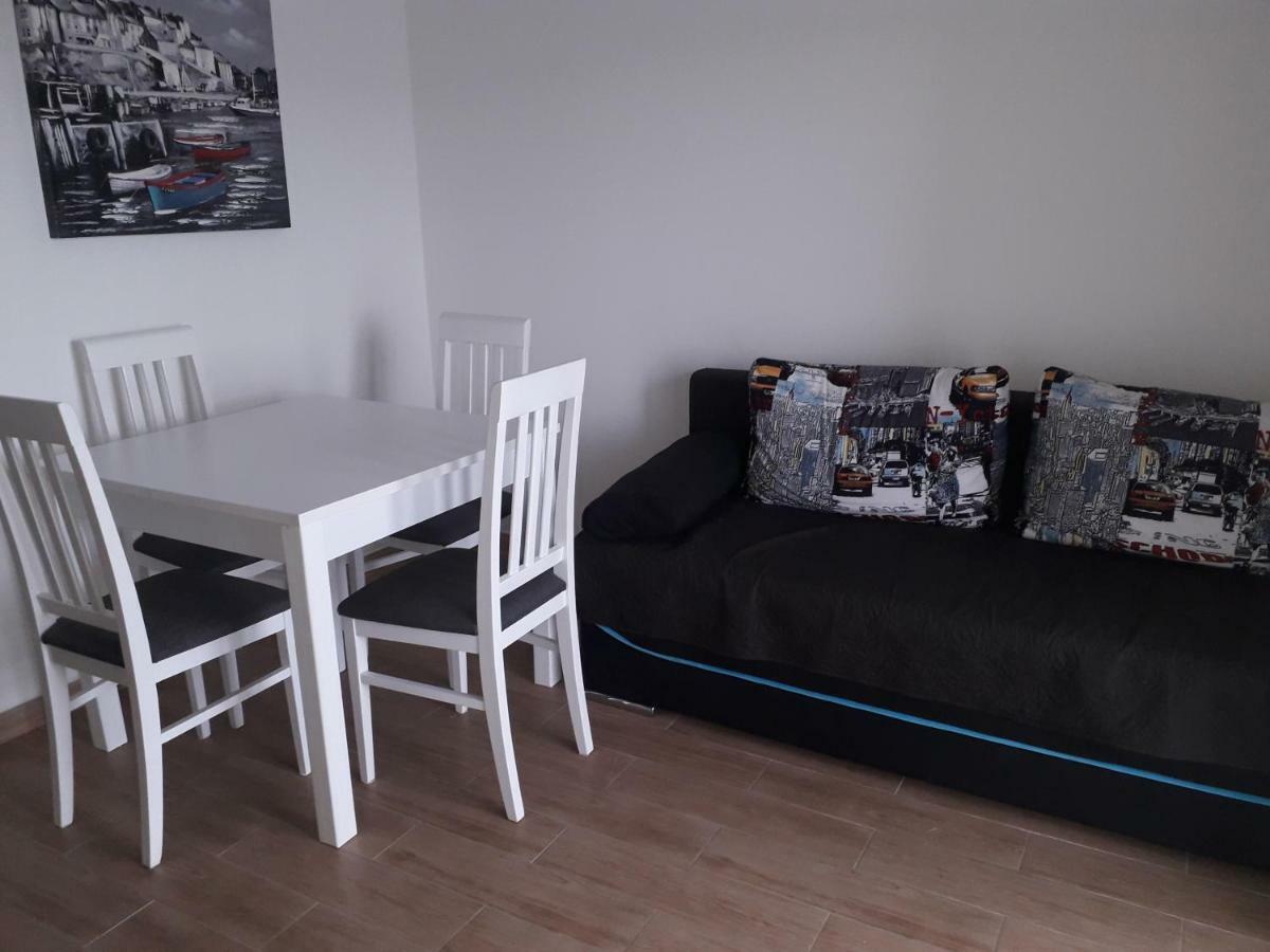 Apartmani Mara I Kata Omiš Exteriér fotografie