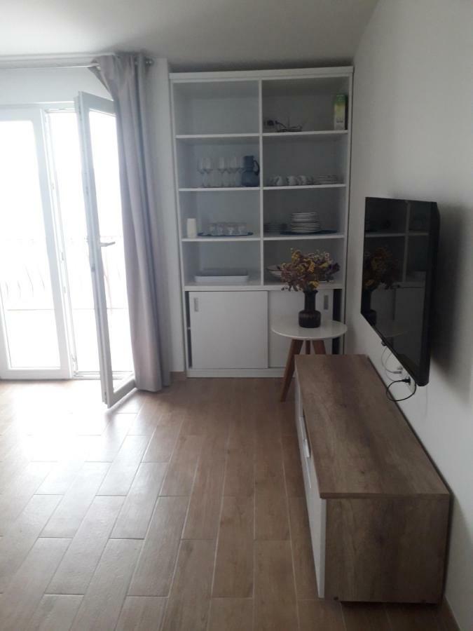 Apartmani Mara I Kata Omiš Exteriér fotografie