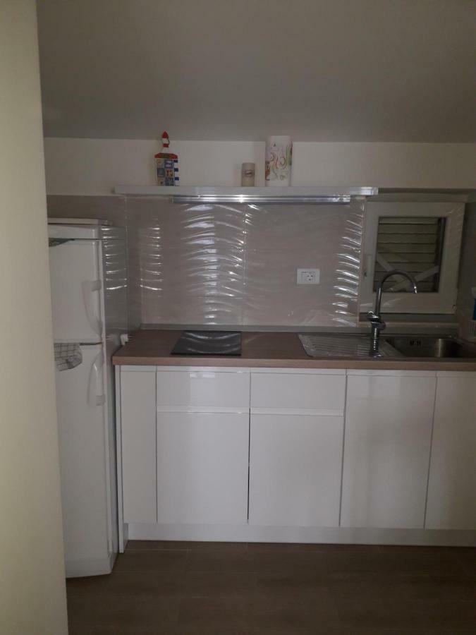 Apartmani Mara I Kata Omiš Exteriér fotografie